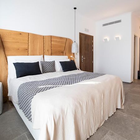 Mileo Hotel กาโลลิวาดี ภายนอก รูปภาพ
